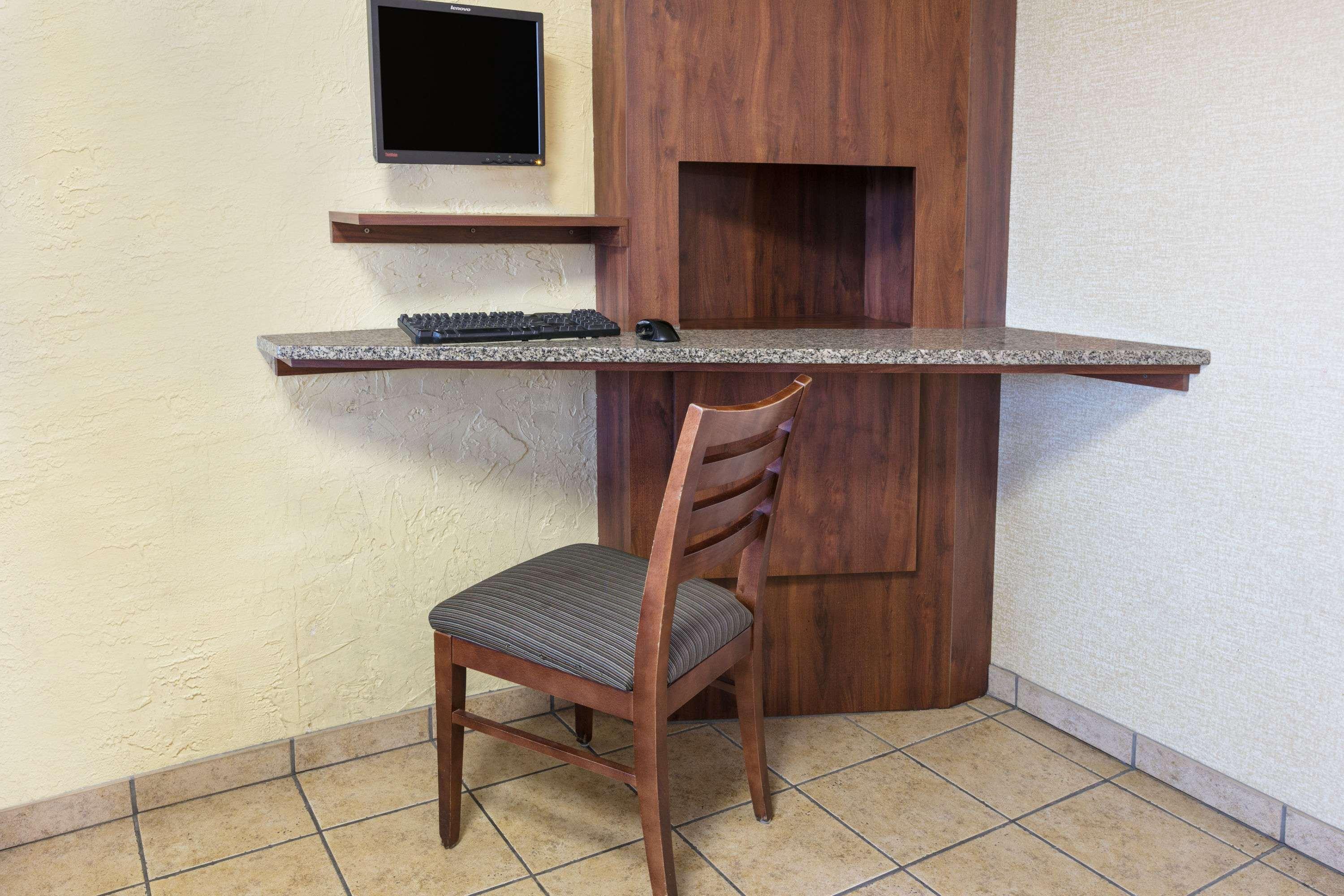 Quality Inn - Denton Kültér fotó