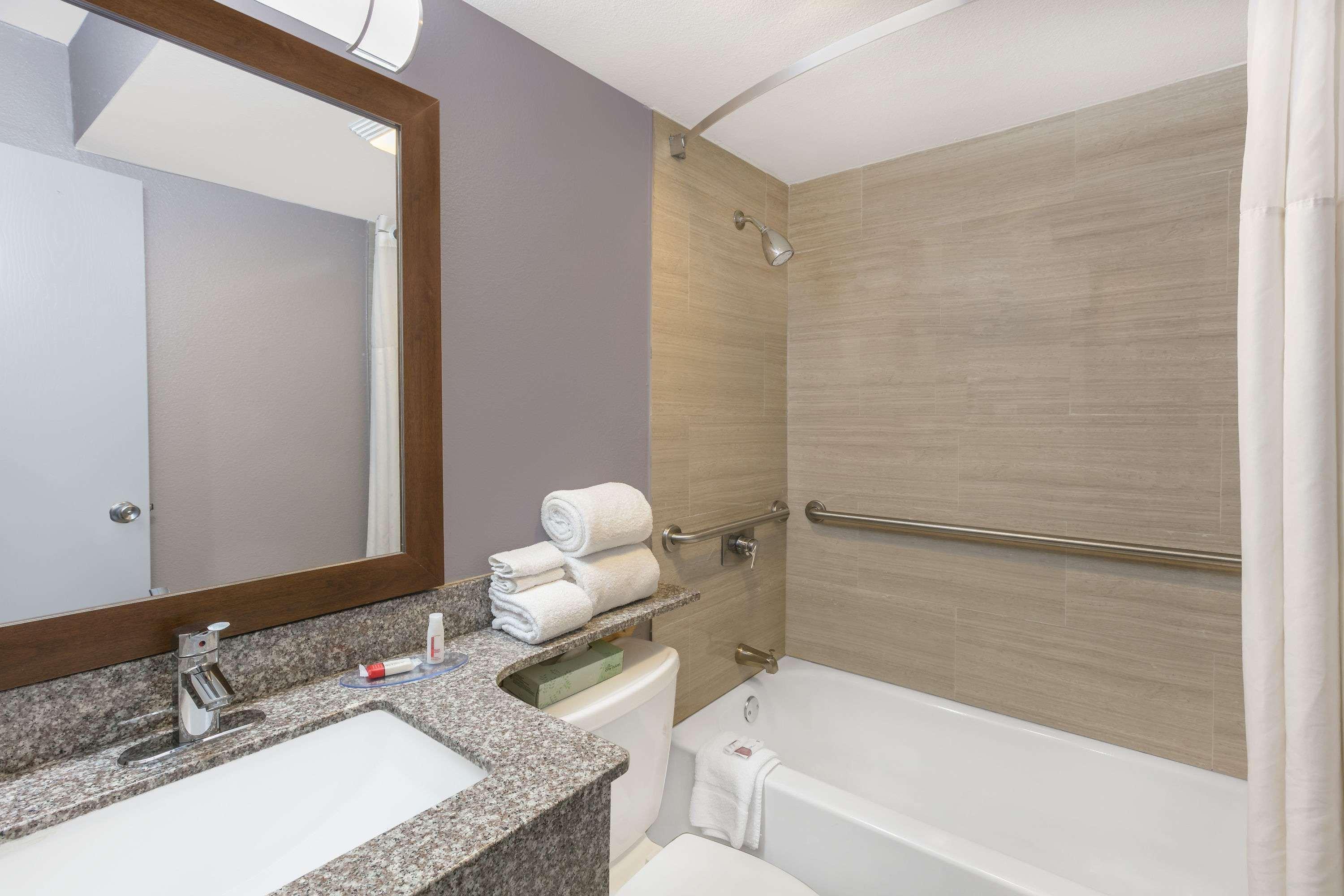 Quality Inn - Denton Kültér fotó