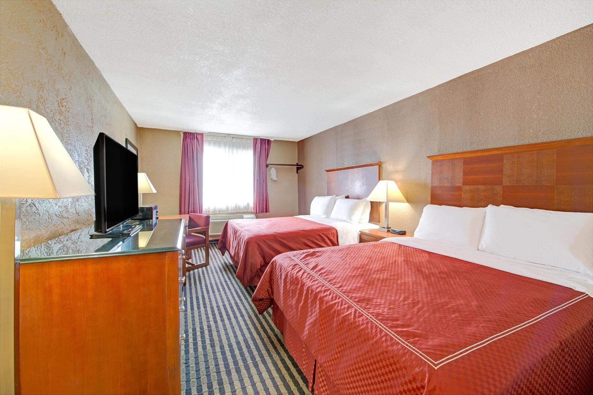 Quality Inn - Denton Kültér fotó